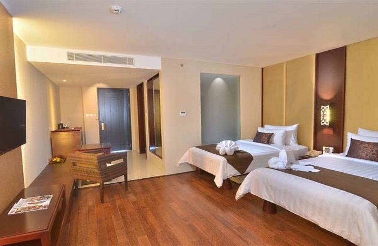 Watujimbar 4*