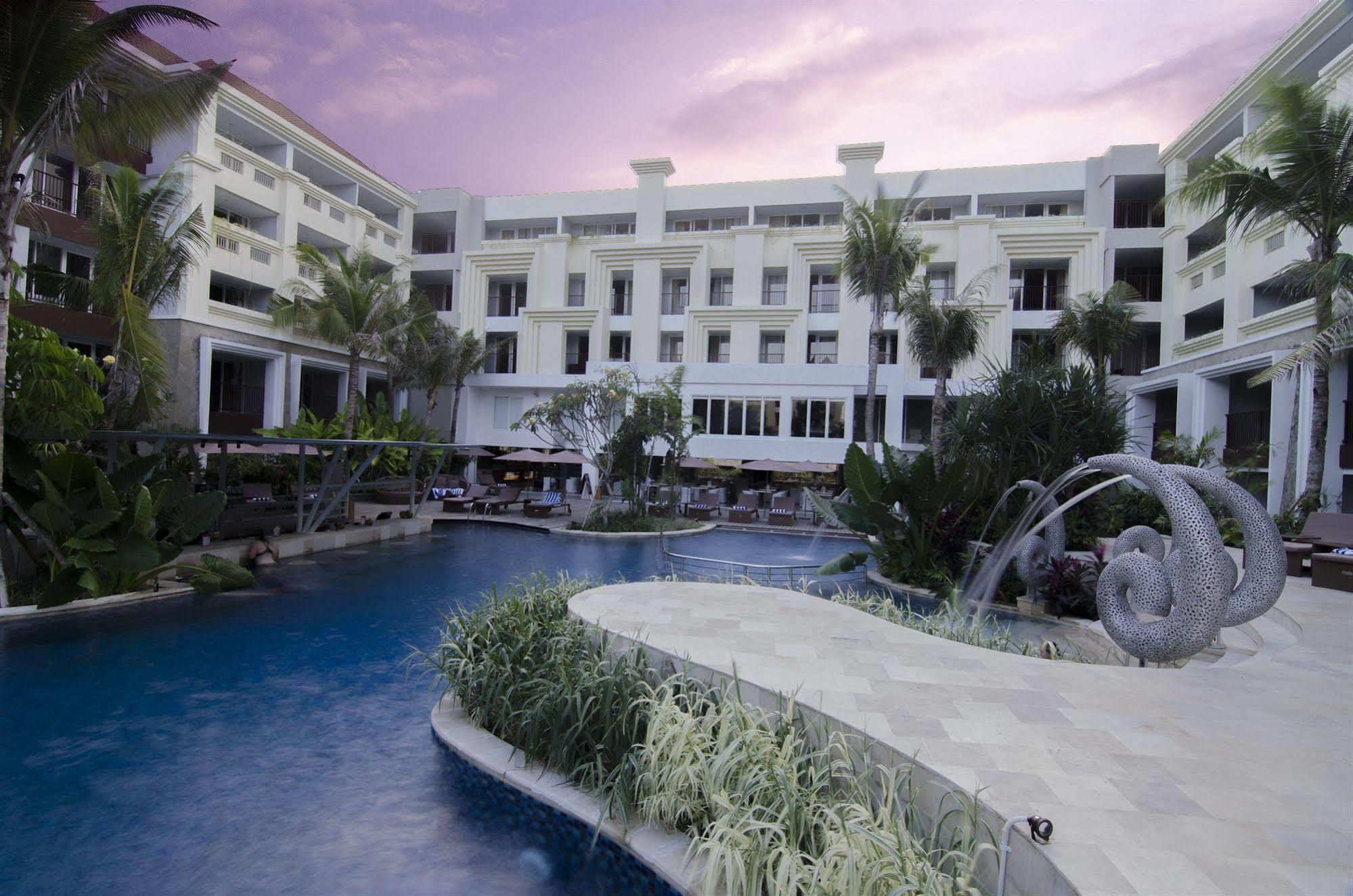 Resort Watujimbar 4*